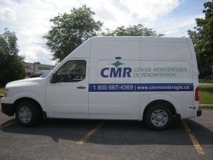 Lettrage de vinyle découpé | Utilisation : Identification camion sur la route