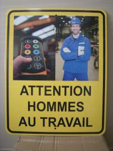 Plaque aluminium avec impression laminé | Utilisation : Promouvoir la sécurité au travail dans une usine